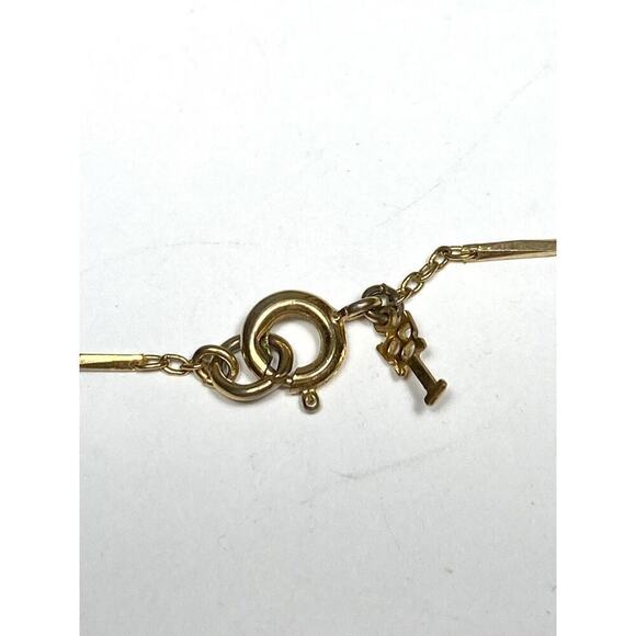 Crown Trifari Necklace Delicate Chain Linked Hold Tone 15” Vintage Estate - Picture 3 of 6